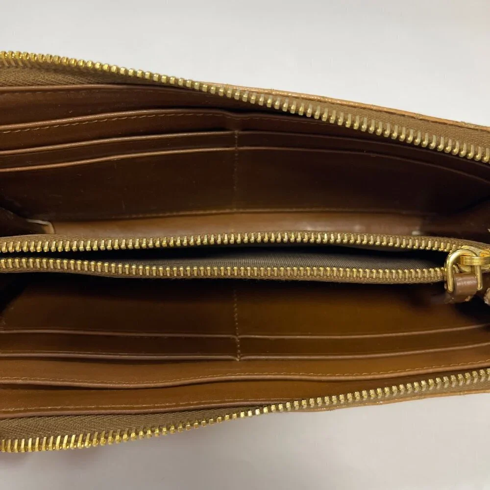 Miu Miu Crocodile-Embossed Leather Zip-Around Wallet, Cammello - Preowned